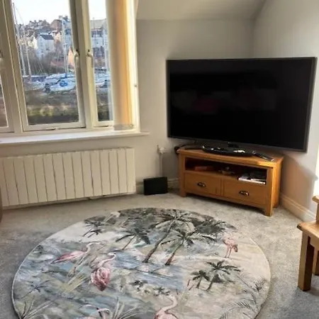 2 Bed In Oc-w508 *